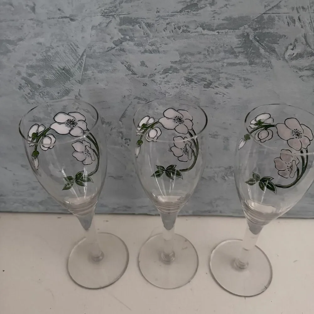 PERRIER JOUET CRYSTAL CHAMPAGNE GOBLETS LIGHT PINK FLORAL 7.5” 4 OZ  Set Of 3